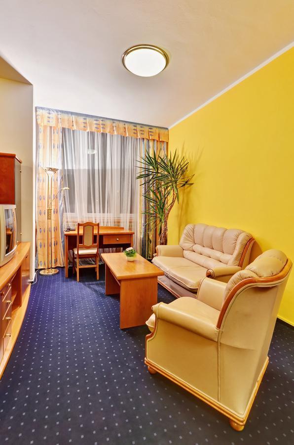 Hotel Slunce Havlickuv Brod Luaran gambar